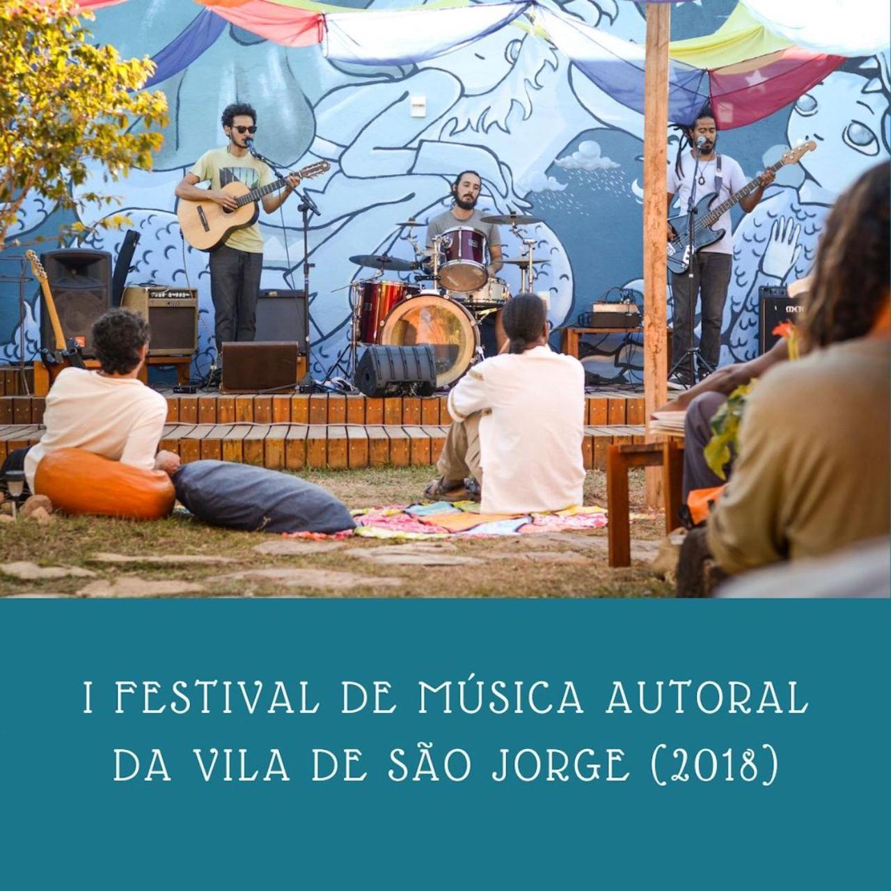 Shanti - Hospedaria Na Vila De Sao Jorge Exteriér fotografie